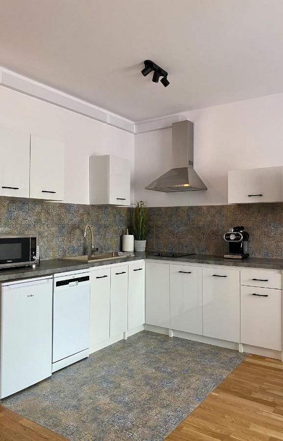 Dantis Apartment Гданськ Екстер'єр фото